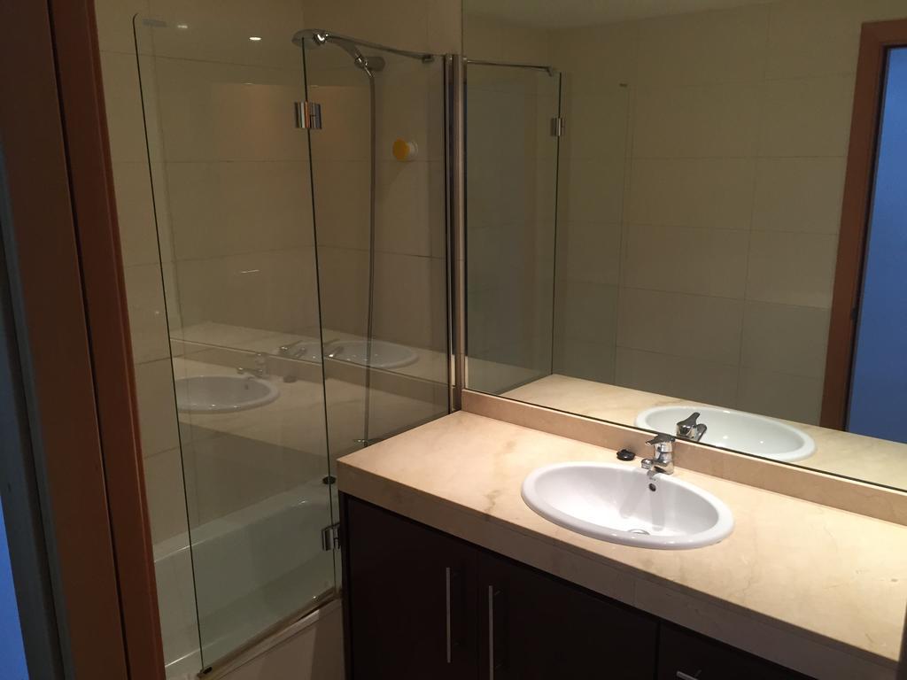Apartamento Fira Barcelona โอสปิตาเล็ต เดอ โยเบรกัต ภายนอก รูปภาพ